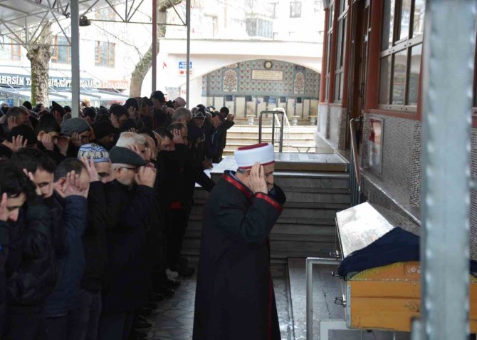 Enkazdan Çıkan Yüksek Lisans Tezi, Hocasını Duygulandırdı
