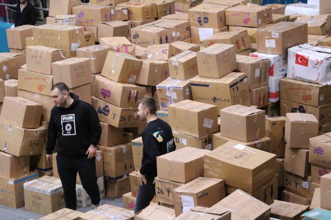 Edirneliler Depremzedeler İçin Tek Yürek Oldu