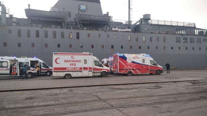 Tcg İ̇skenderun, Yardım Malzemelerinin Naklini Kesintisiz Sürdürüyor