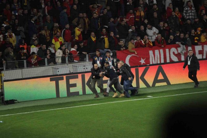 Olaylı Derbide Altay Kalecisini Yaralayan Sanığa Tahliye