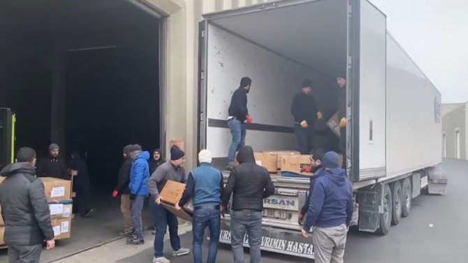 Deprem Bölgesi İçin Tekirdağ’da Fabrikalar Battaniye Üretimine Başladı