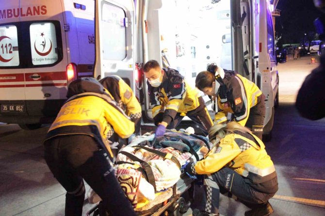 Adıyaman’dan 46 Depremzede İ̇zmir’e Getirildi