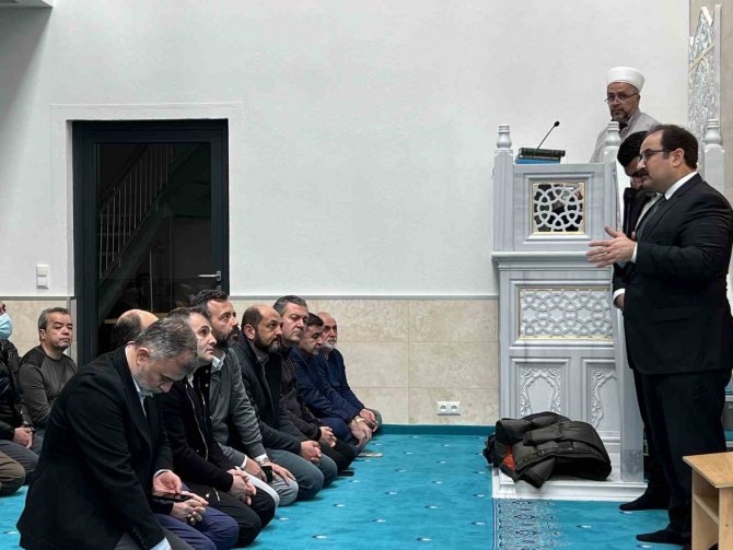 Almanya’da Yaşayan Türklerden Yardım Seferberliği