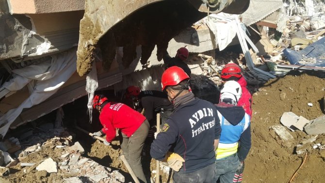 Aydın’dan 166 Gönüllü Deprem Bölgesinde