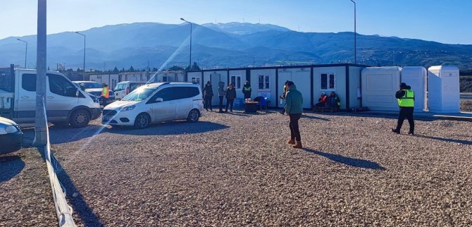 Bodrum Belediyesi Tarafından Çadırlar Ve Prefabrik Ev Kuruldu