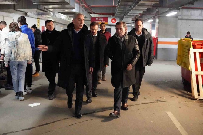 Dursun Özbek: "İ̇lk Başta 100 Konteyner Göndereceğiz, Hedefimiz 500 Konteyner"