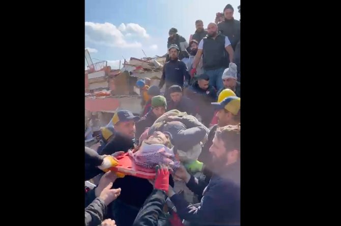 Hakkari’den Giden Öğretmenler 12 Kişiyi Kurtardı