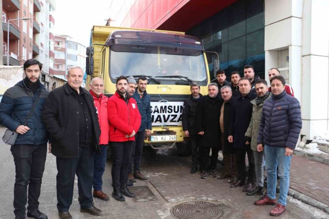 Havza’dan Deprem Bölgesine Bir Kamyon Yakacak