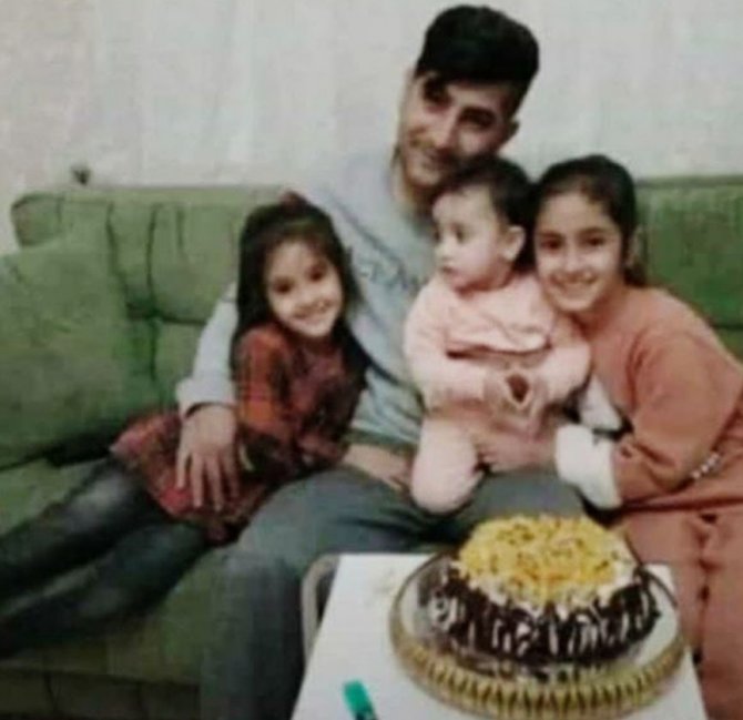 Depremde Hayatını Kaybeden 5 Kişilik Aile Bitlis’te Toprağa Verildi