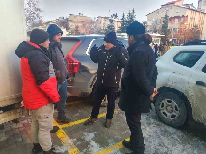 Başkan Murat Zorluoğlu Kahramanmaraş’ta Depremzedeler İle Yakından İlgileniyor