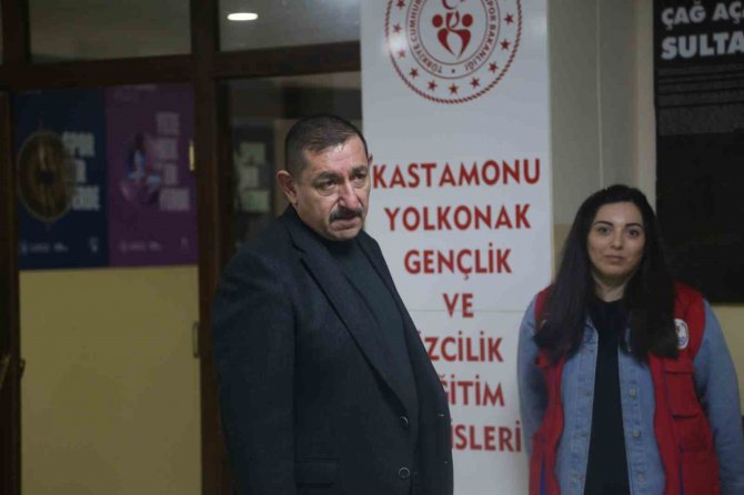 Başkan Vidinlioğlu, Depremzede Aileleri Ziyaret Etti