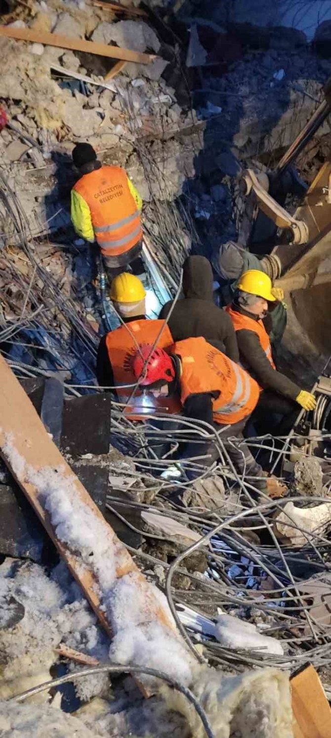 102 Saat Sonra Hayata Yeniden ‘Merhaba’ Dedi