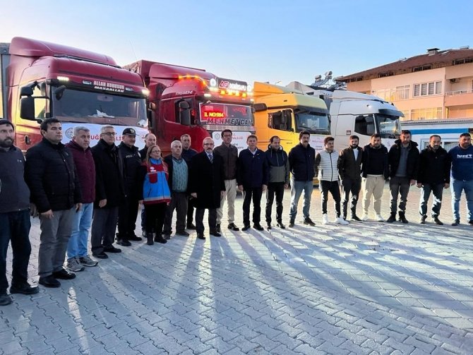 Fethiye’den Deprem Bölgesine 19 Tır Yardım Gönderildi