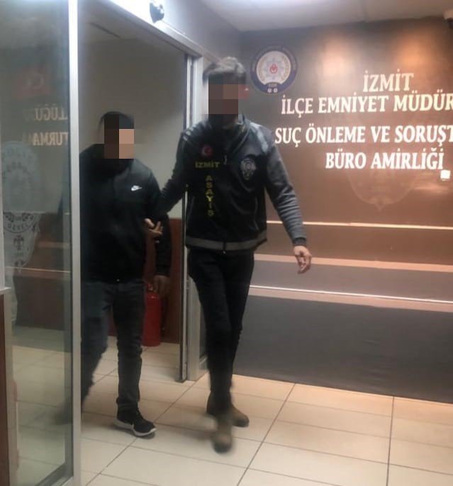 Tramvay İnşaatı Şantiyesinden Kablo Çalan Hırsızlar Yakayı Ele Verdi