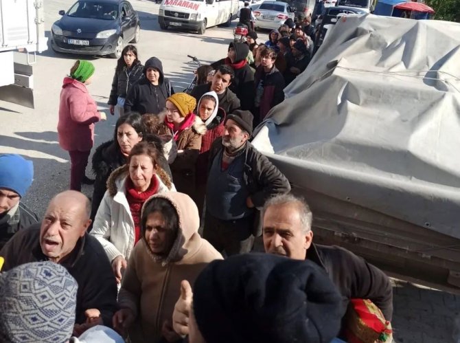 Kütahya 30 Ağustos Osb Ekibi Deprem Bölgesinde