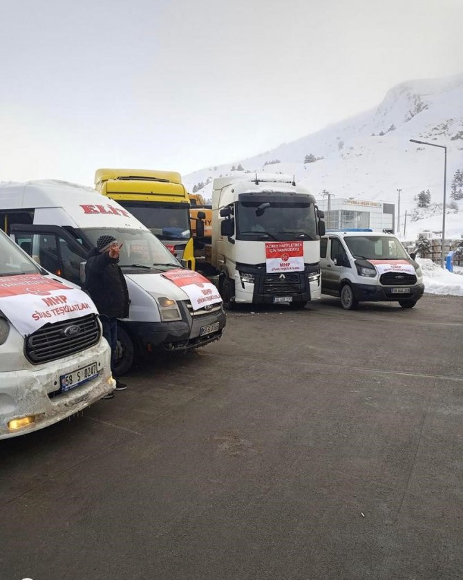 “Kardeşliğimizin Hakkını Vermeye Geliyoruz” Sloganıyla Yola Çıktılar