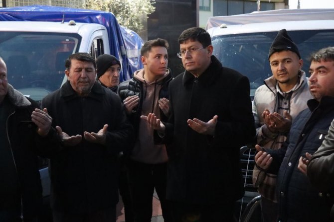 Nazilli Belediyesi Deprem Bölgesinde Çalışmalarını Sürdürüyor