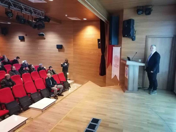 Simav’da 84 Kantin Ve Yemekhane Çalışanına Hijyen Eğitimi