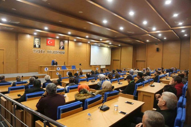 Tuşba Belediyesi Personellerinden Depremzedelere Destek Kampanyası