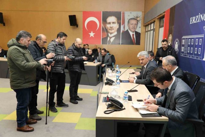 Yardım Toplama Faaliyetlerine Yönelik Toplantı Düzenlendi