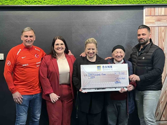 Kuntz Kasiyerlik Yaptı, Depremzedeler İçin 10 Bin Euro Toplandı