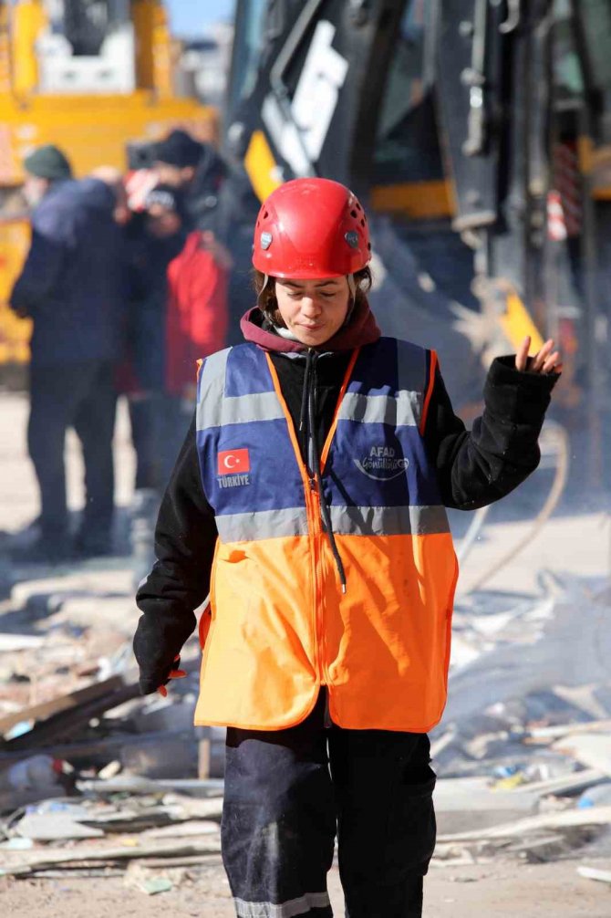 İ̇stanbul’dan Gaziantep’e ‘Eldiven’ Kardeşliği