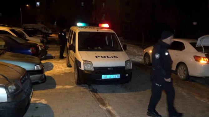 Kızının Erkek Arkadaşını Silahla Vurarak Öldürdü