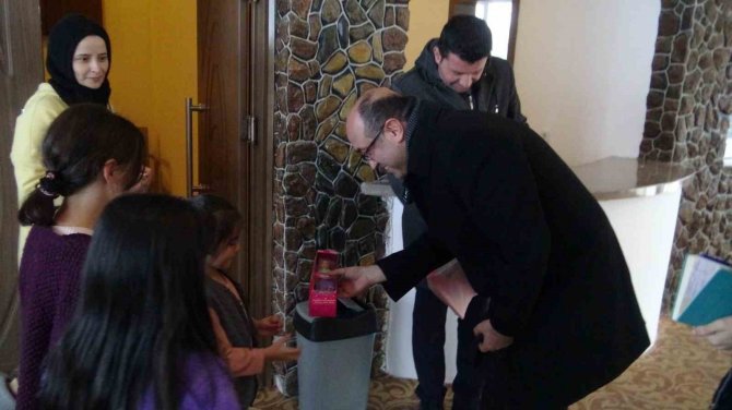 Afyonkarahisar Depremzedelere Kucak Açtı