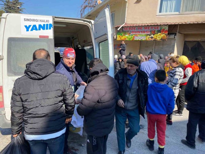 Sındırgı’dan Giden Yardımlar Deprem Bölgesine Ulaştı