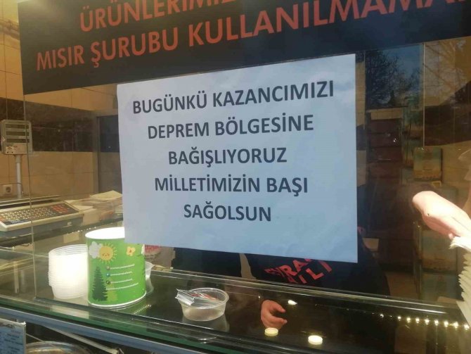 Eskişehirli Esnaftan Depremzedeler İçin Anlamlı Çalışma