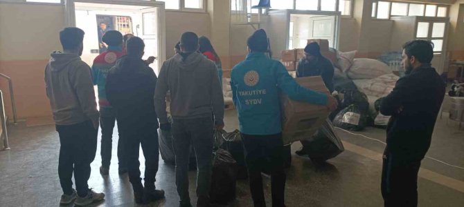 Erzurum’dan Deprem Bölgesine Yardımlar Çığ Gibi Büyüyor