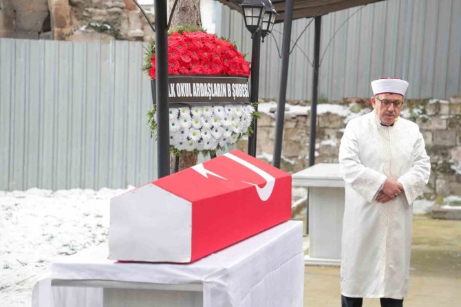 Depremde Hayatını Kaybeden Astsubay Memleketi Kütahya’da Toprağa Verildi