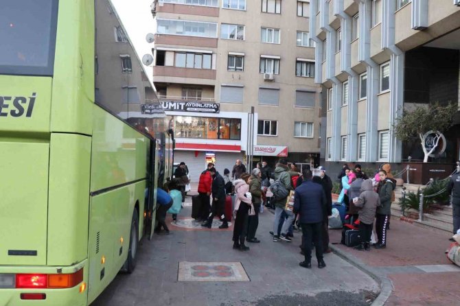 Hatay’daki Depremzedeler Nazilli’ye Getirildi