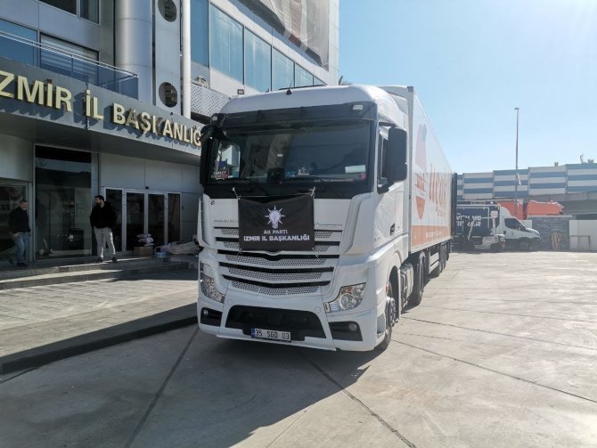 Ak Parti İ̇zmir’den Deprem Bölgesine 5 Günde 86 Tır Yardım