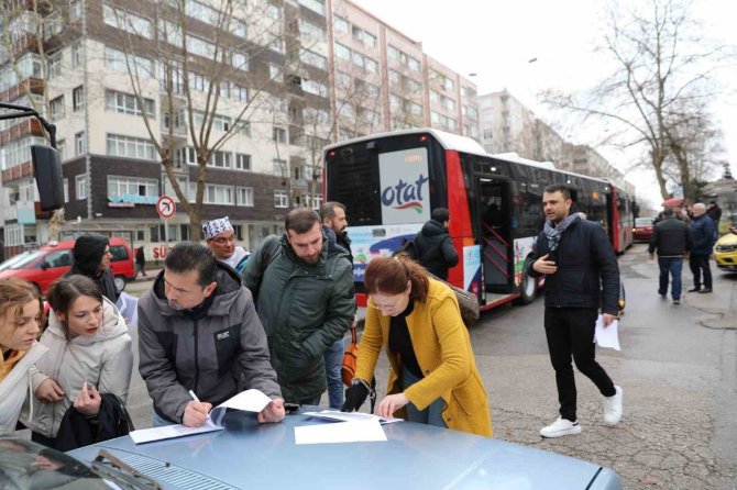 Samsun’dan 159 Sağlıkçı Daha Deprem Bölgesine Gitti