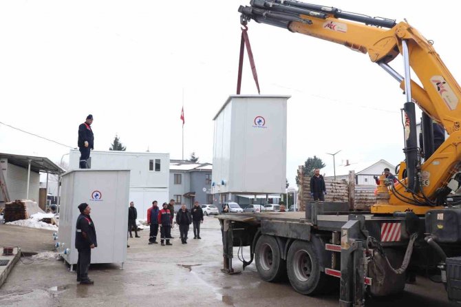 Seyyar Tuvaletler Deprem Bölgesi İçin Yola Çıktı