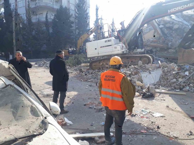 Başkan Ertürk, Adıyaman’da Deprem Bölgesinde