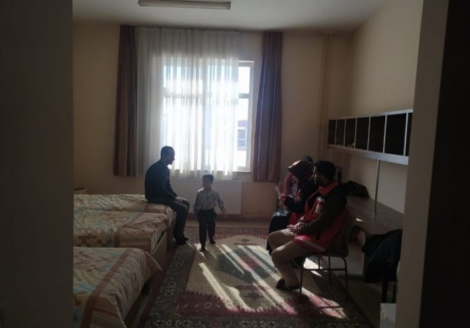 Erciş’e Gelen Depremzedeler İçin Psiko-sosyal Destek Veriliyor
