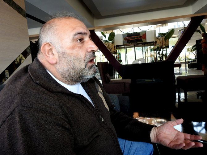 İ̇zmir’e Gelen Depremzede, O Anları Gözyaşlarıyla Anlattı