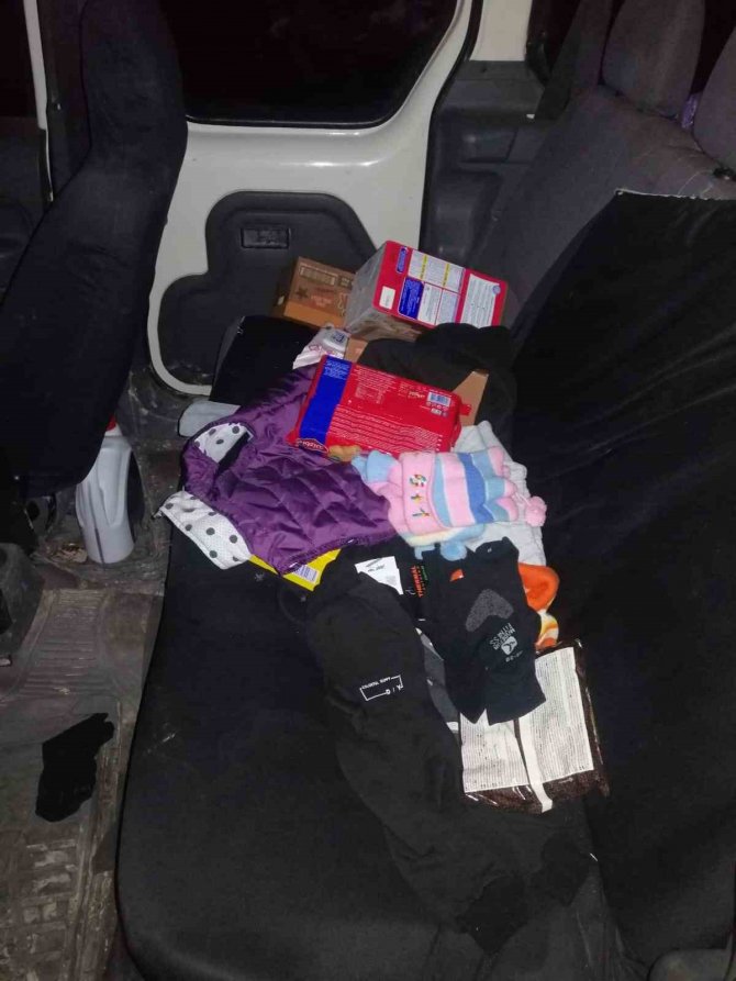 Kendilerini Depremzede Olarak Tanıtıp Yardım Toplayan Şahıslar Kıskıvrak Yakalandı