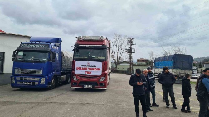 Deprem Bölgesine Alaplı’dan 15 Tır Yakacak Yardımı