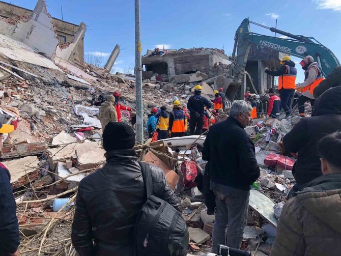 Bakan Dönmez: "Botaş Onarım İşlemlerini Tamamladı. Artık Bu Şehirlerimizin Girişinde Doğalgaz Var"