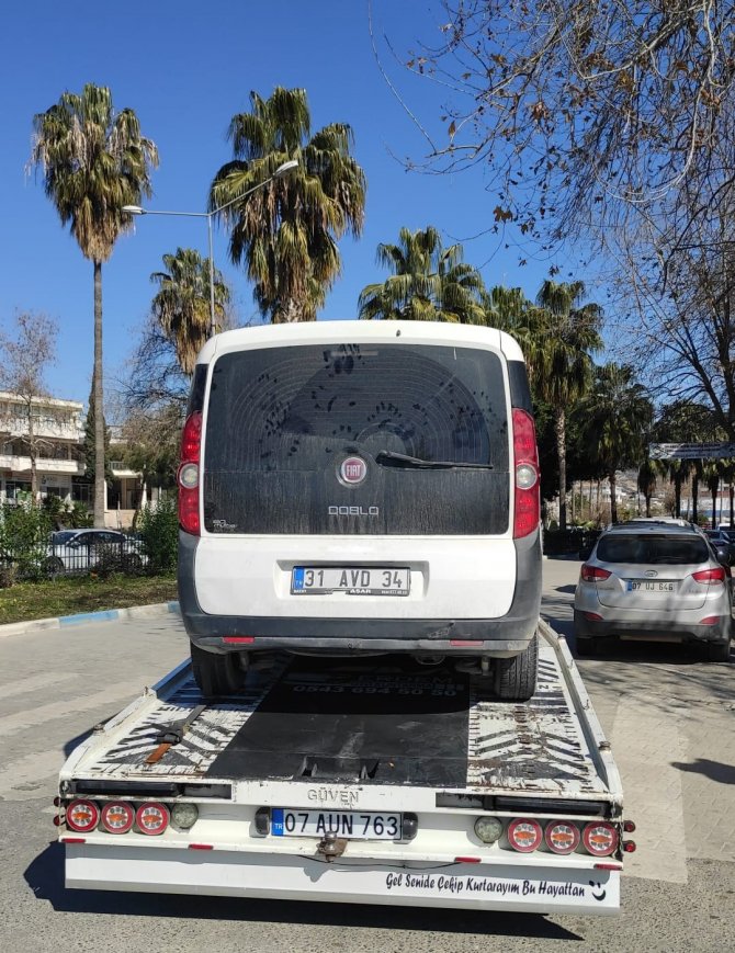 Hatay’dan Muğla’ya Giden Depremzede Kaza Yaptı