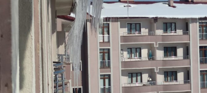 Aşkale’de Sibirya Soğukları