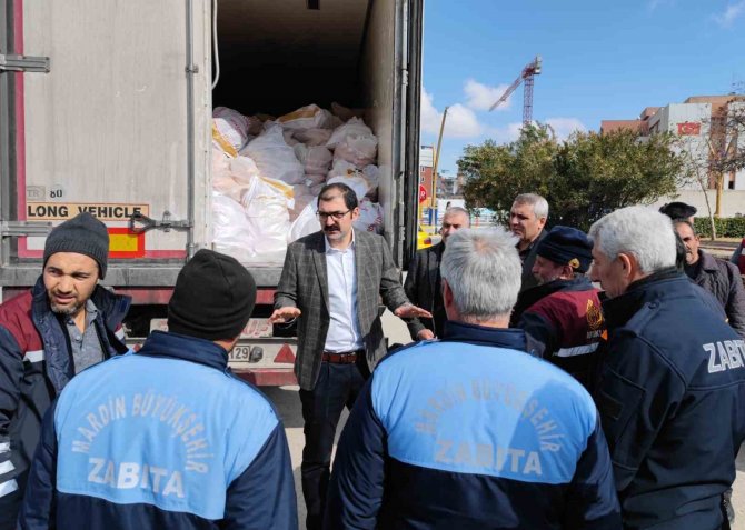 Mardin’den Afet Bölgesine 530’u Tır 673 Araç Yardım Malzemeleri Ulaştırıldı