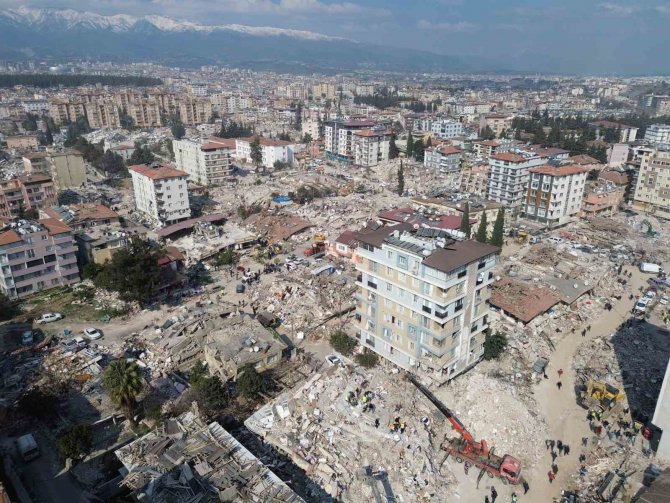 Kaçan Müteahhitler İçin Polis Ve Jandarma Teyakkuzda