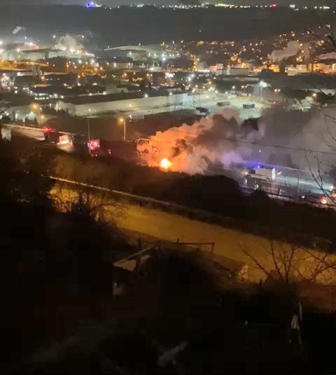 Kocaeli’de Yolcu Otobüsü Alev Alev Yandı