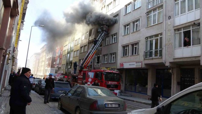 Kütahya’da Yangın Dehşeti (1)