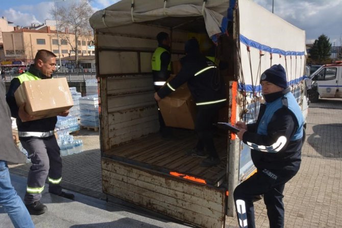 Lapseki Belediyesi Deprem Bölgesi İçin Seferber Oldu