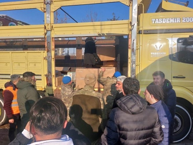 41’inci Komando Tugay Komutanlığı Yardım Faaliyetlerine Devam Ediyor